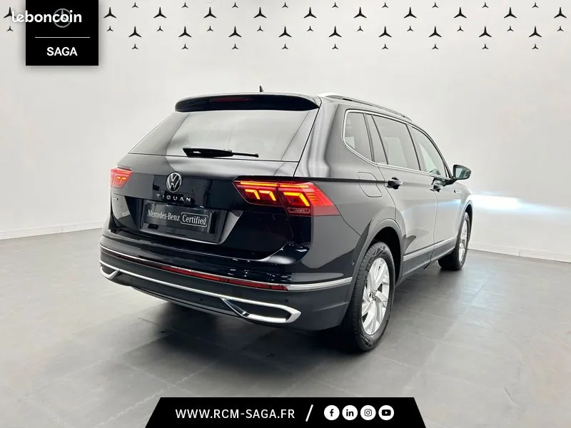 Volkswagen Tiguan Allspace 2024 photo 2