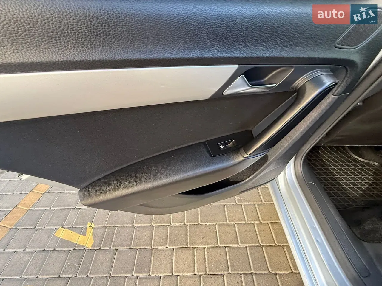 Volkswagen Passat 2012 photo 4