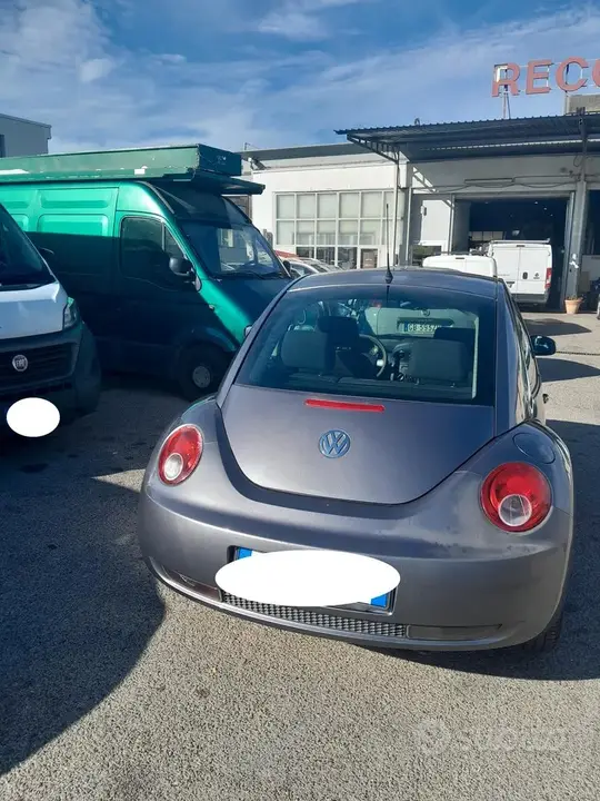Volkswagen Beetle 2006 photo 3