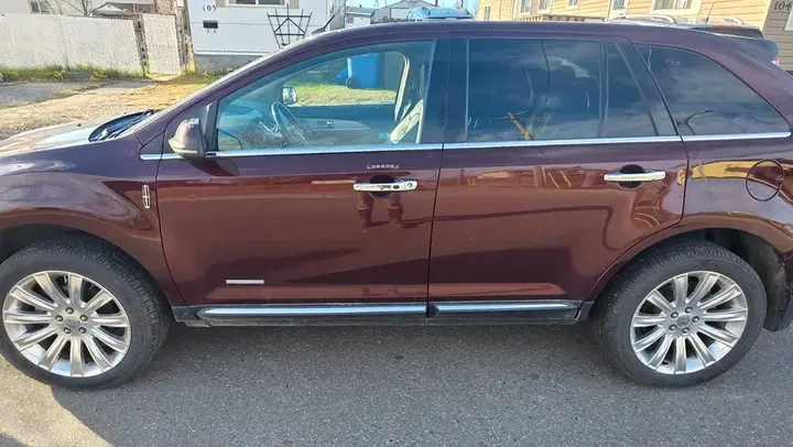 Lincoln Mkx 2012 photo 4
