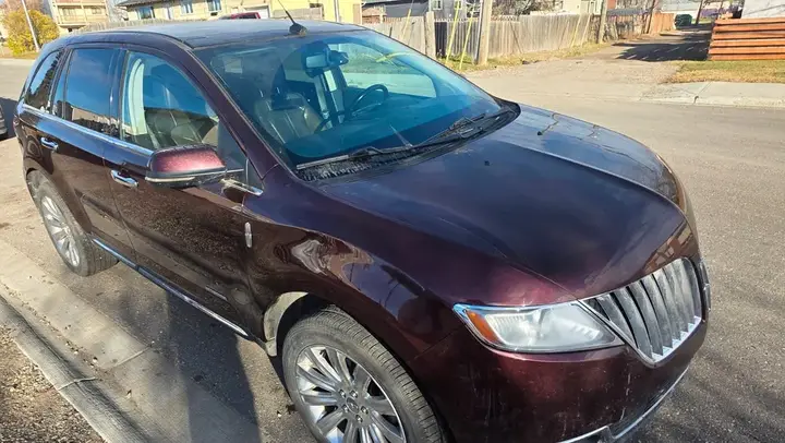 Lincoln Mkx 2012 photo 2