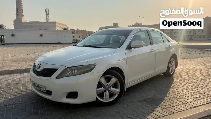Toyota Camry 2011 photo 2