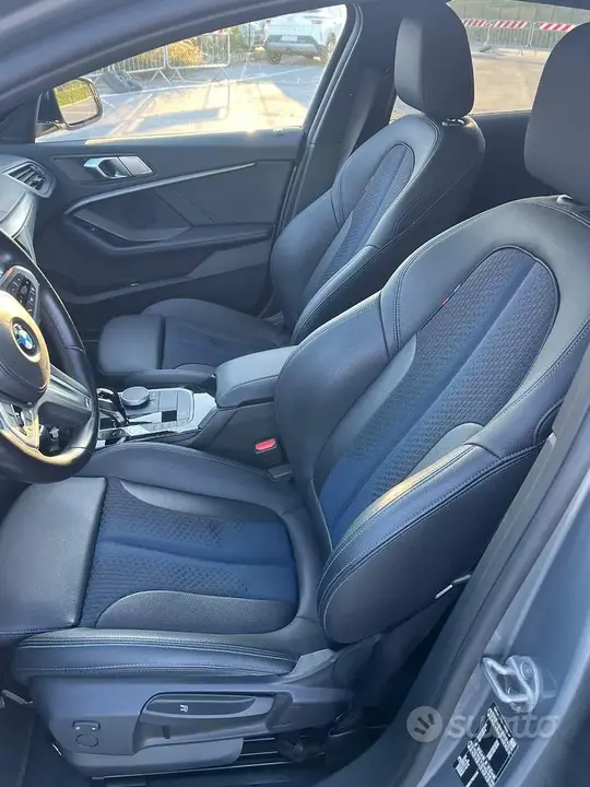 BMW 1 Series 2023 photo 4