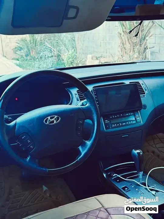 Hyundai Azera 2010 photo 3