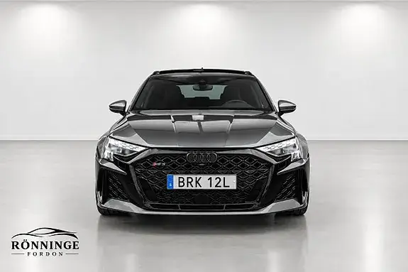 Audi Rs3 2025 photo 2
