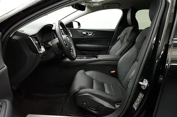 Volvo V60 2025 photo 5