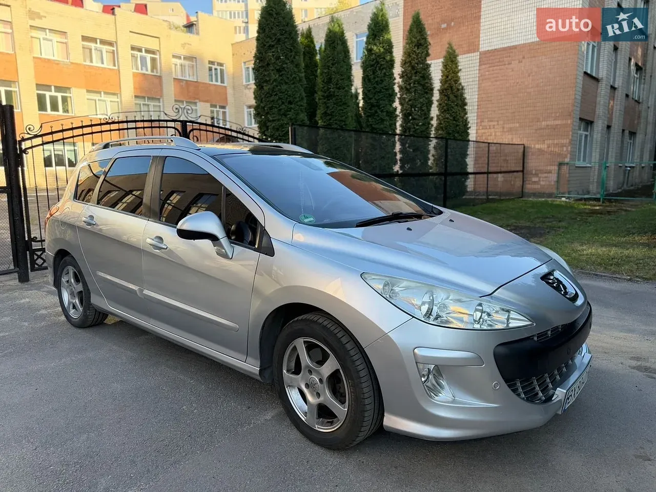 Peugeot 308 2008 photo 4