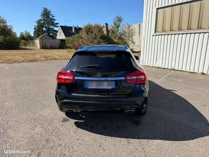 Mercedes-Benz Gla 2016 photo 2