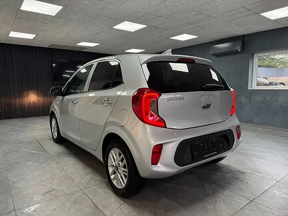 Kia Picanto 2023 photo 5
