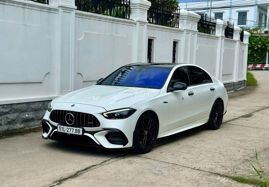 Mercedes-Benz C43 Amg 2023 photo 2