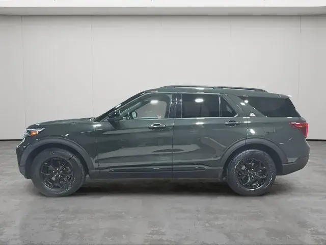 Ford Explorer 2023 photo 4