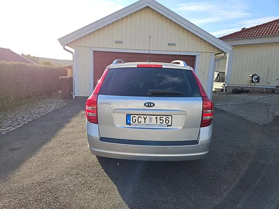 Kia Ceed 2008 photo 3