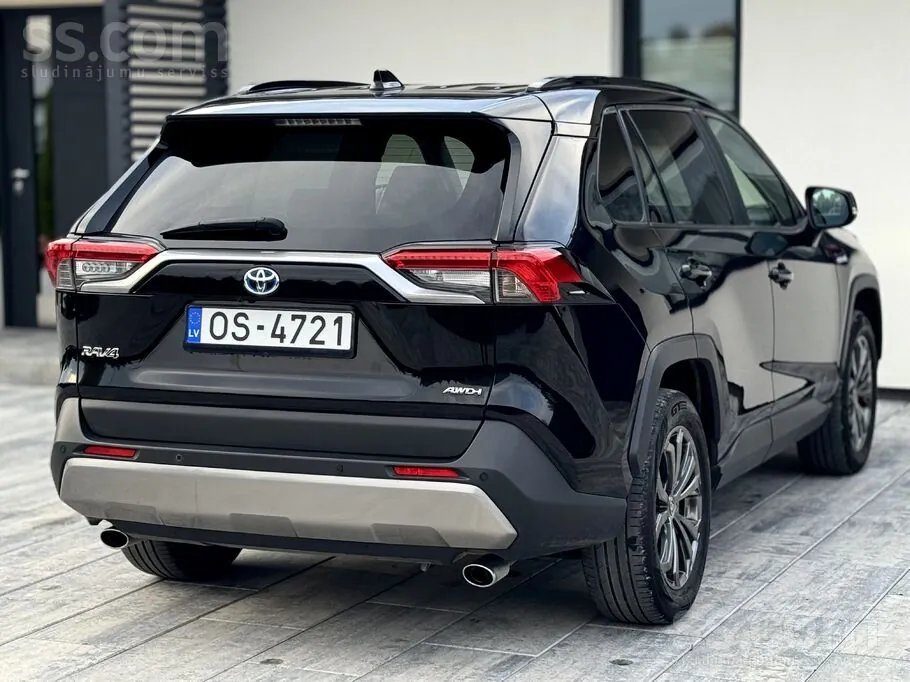 Toyota Rav4 2022 photo 3