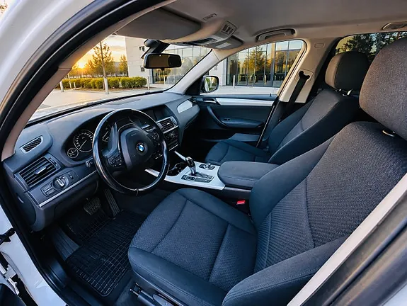 BMW X3 2013 photo 2