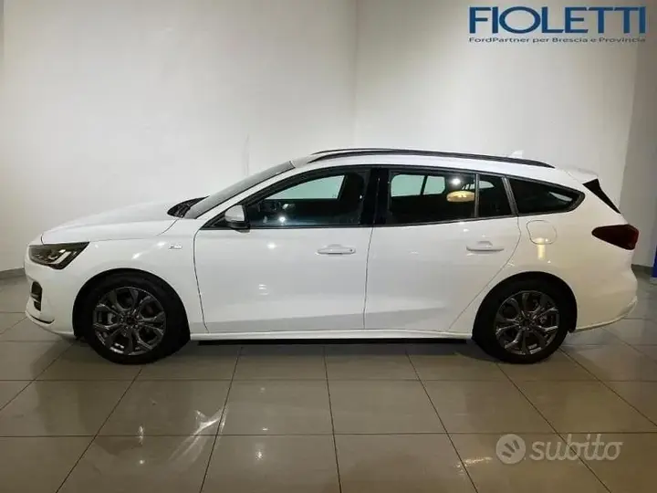 Ford Focus 2022 photo 4
