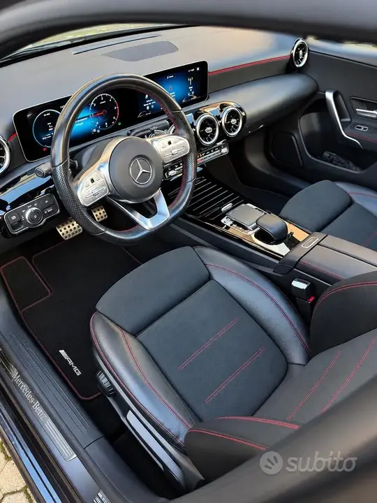 Mercedes-Benz A 180 2018 photo 2
