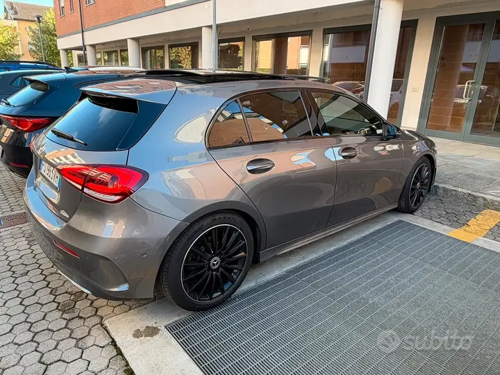 Mercedes-Benz A 180 2018 photo 3