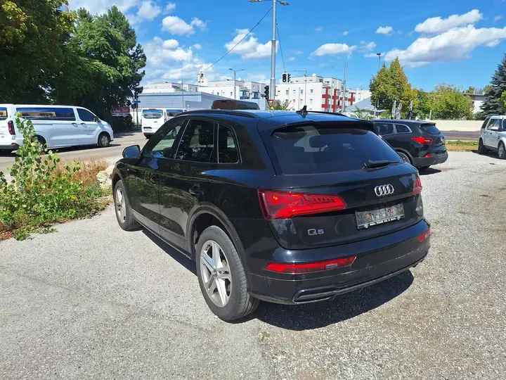 Audi Q5 2021 photo 3