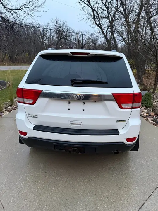 Jeep Grand Cherokee 2011 photo 5