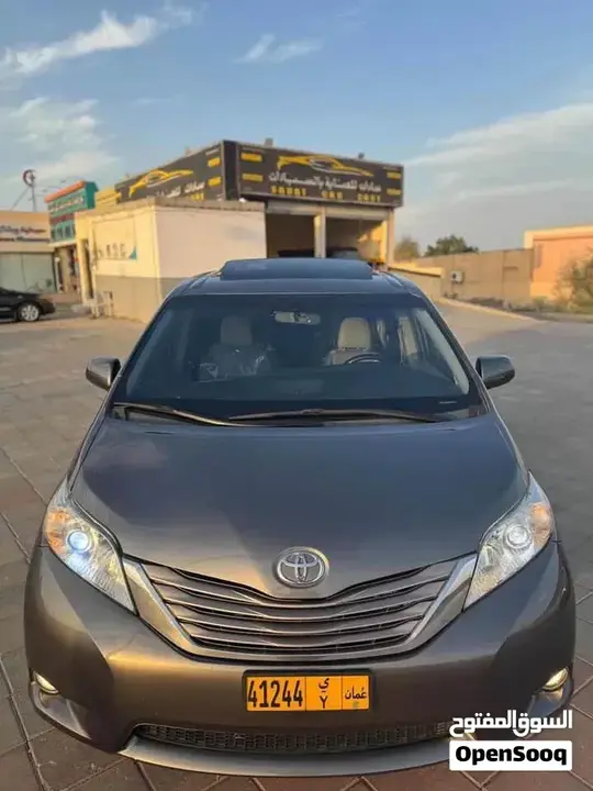 Toyota Sienna 2016 photo 3