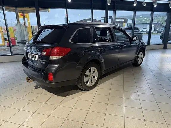 Subaru Outback 2012 photo 5