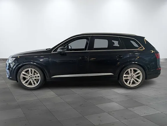 Audi Q7 2017 photo 4