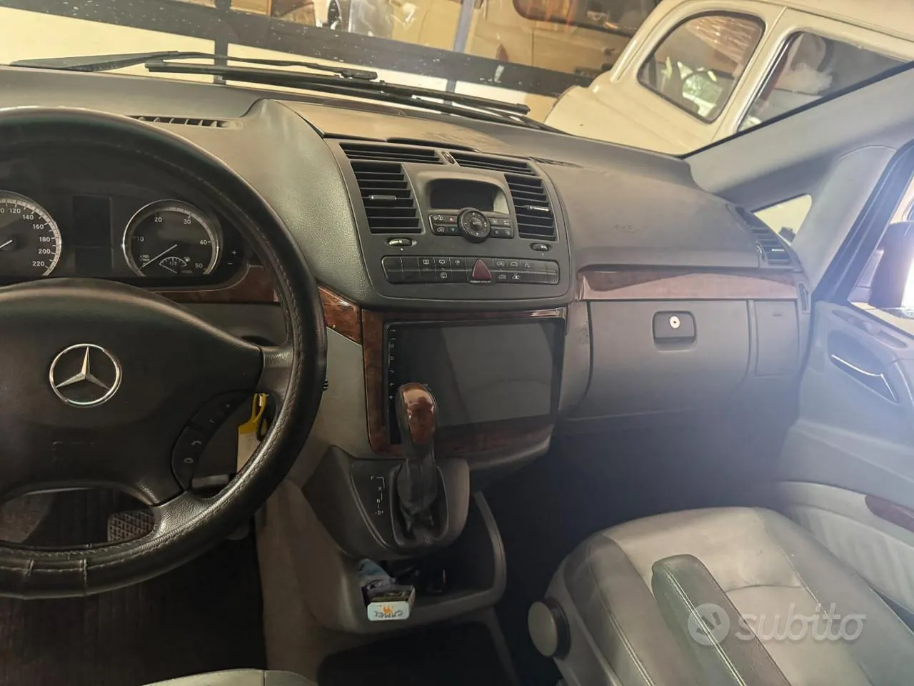Mercedes-Benz Viano 2007 photo 5