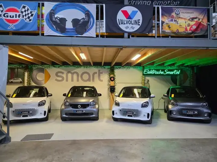 Smart Fortwo 2018 photo 3