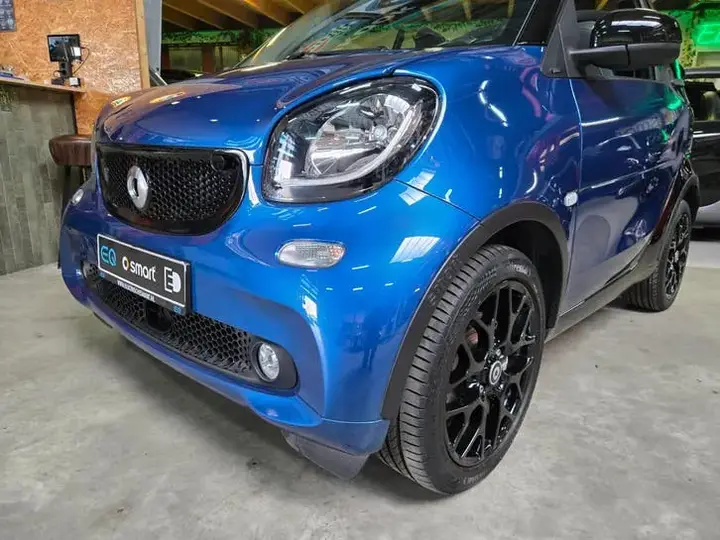 Smart Fortwo 2018 photo 2