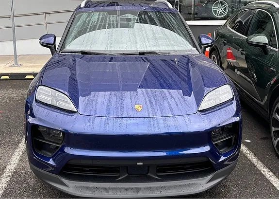 Porsche Macan 2025 photo 2