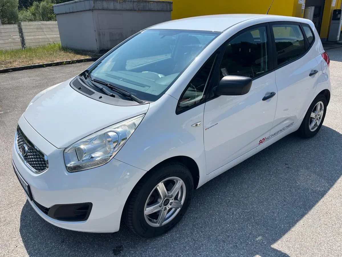 Kia Venga 2010 photo 3