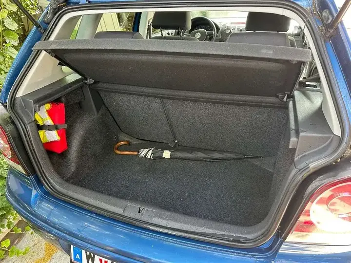 Volkswagen Polo 2006 photo 3