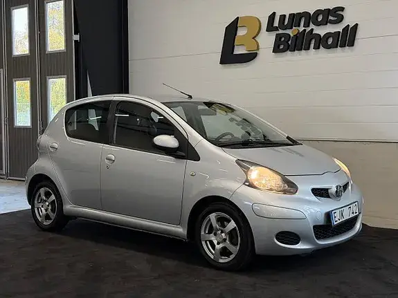 Toyota Aygo 2010 photo 5