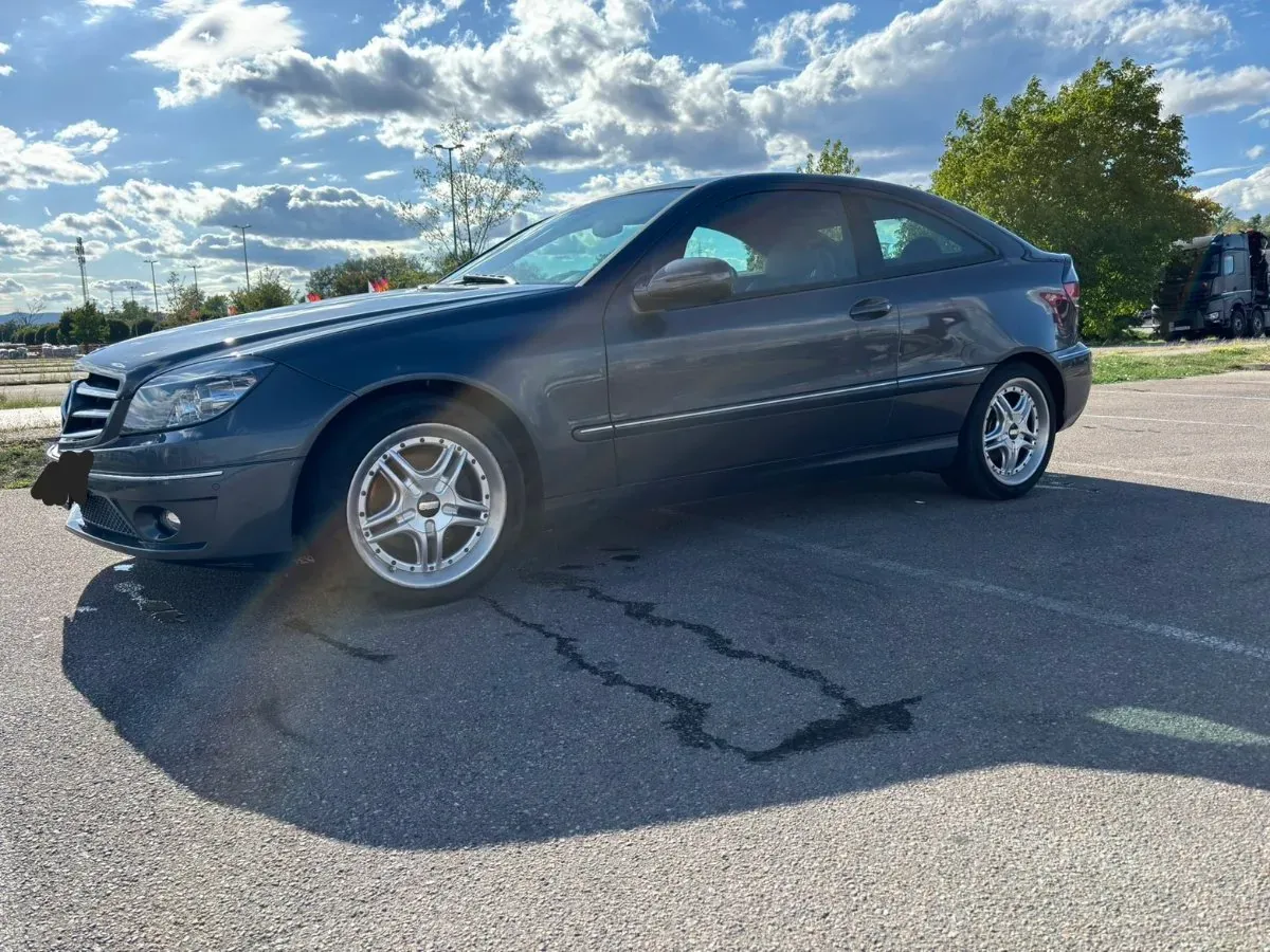 Mercedes-Benz Clc-Klasse 2010 photo 3