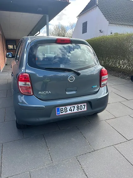 Nissan Micra 2013 photo 4