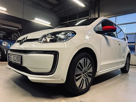 Volkswagen Up 2022 photo 2