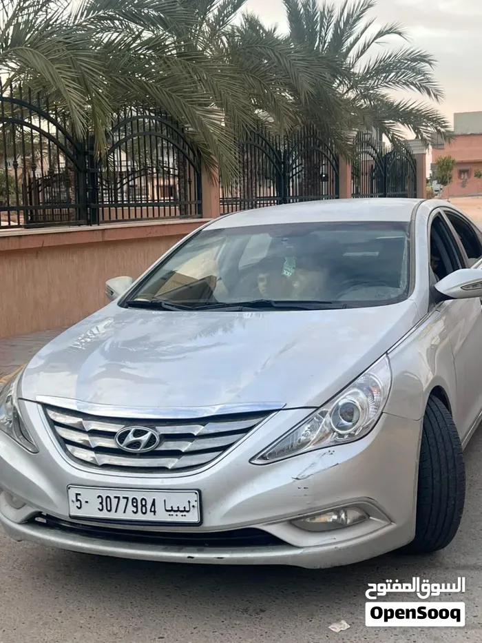 Hyundai Sonata 2012 photo 4