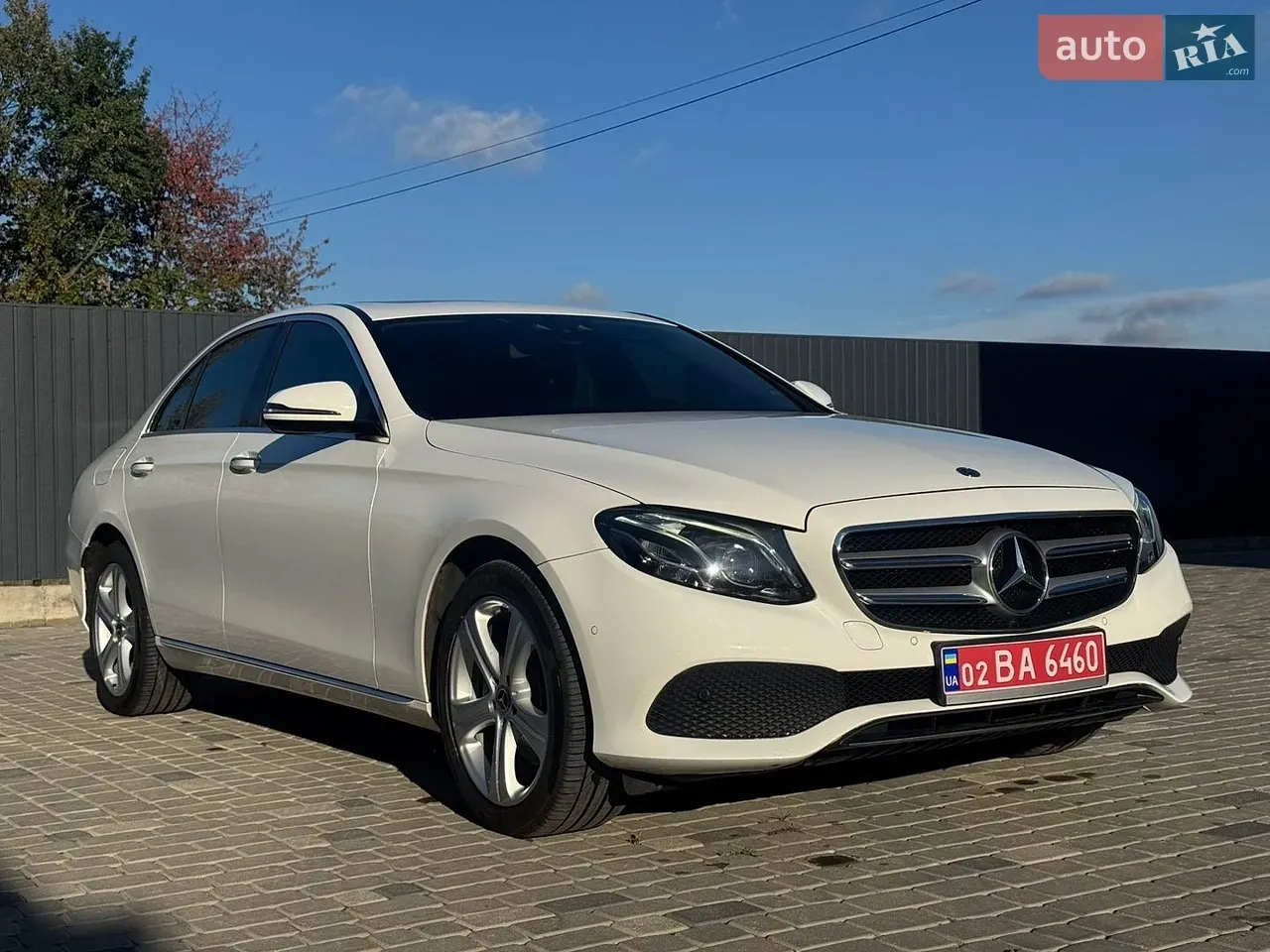 Mercedes-Benz E-Class 2017 photo 5