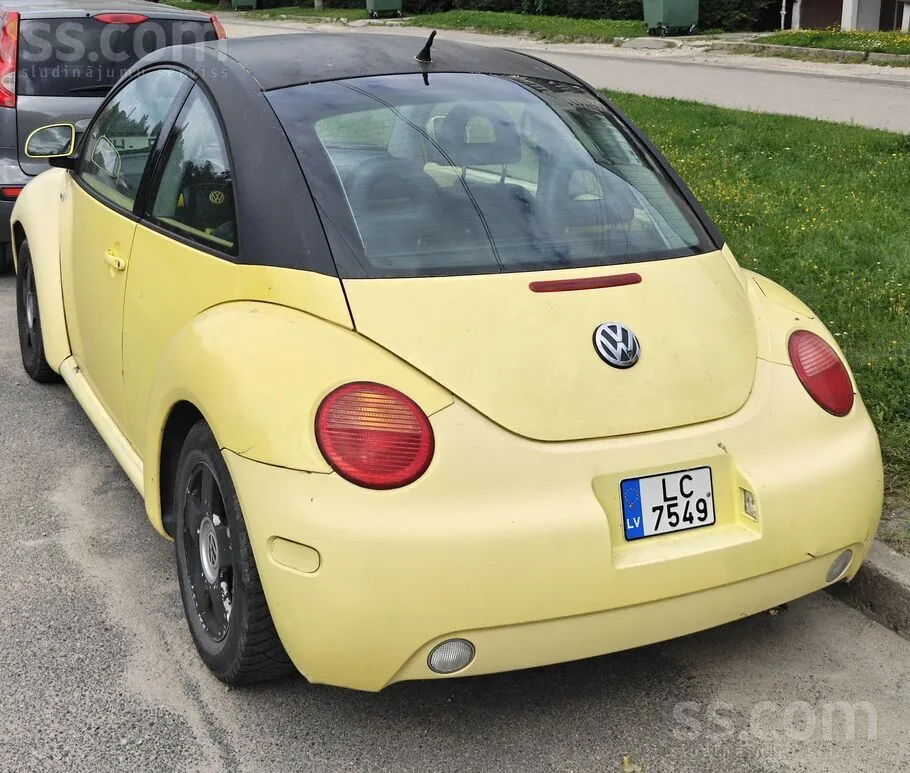 Volkswagen Beetle 2000 photo 4