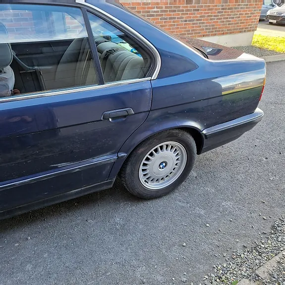 BMW 120I 1990 photo 3