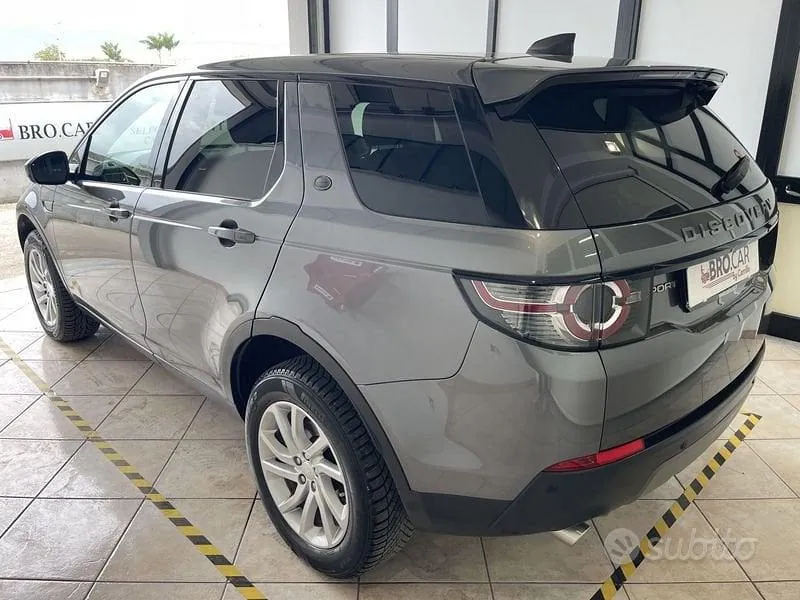Land Rover Discovery Sport 2019 photo 4