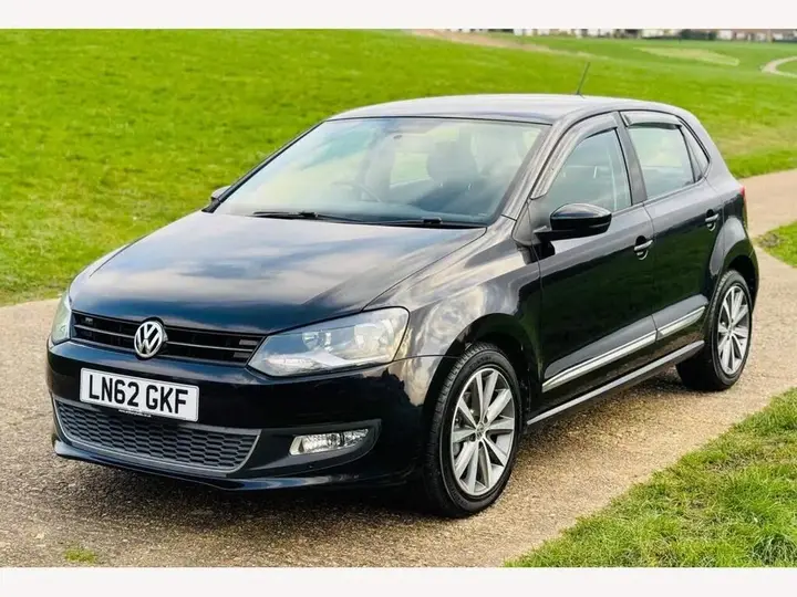 Volkswagen Polo 2024 photo 2