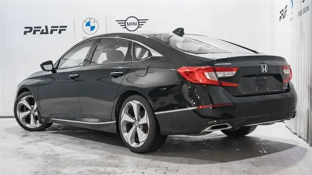 Honda Accord 2018 photo 4