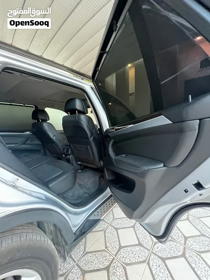 BMW 5 Series 2011 photo 4