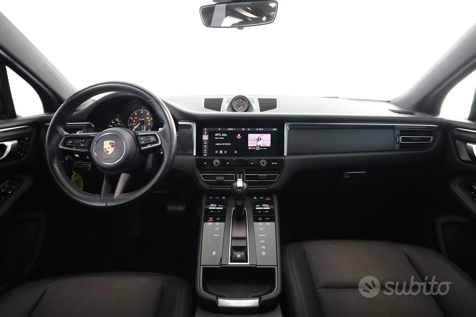 Porsche Macan 2023 photo 4