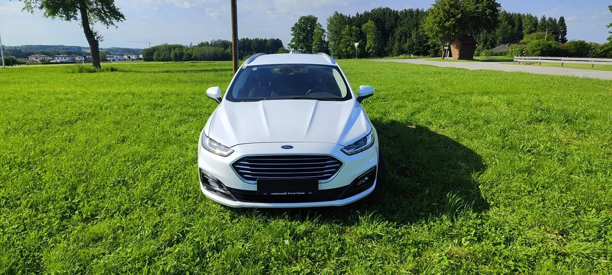 Ford Mondeo 2021 photo 2