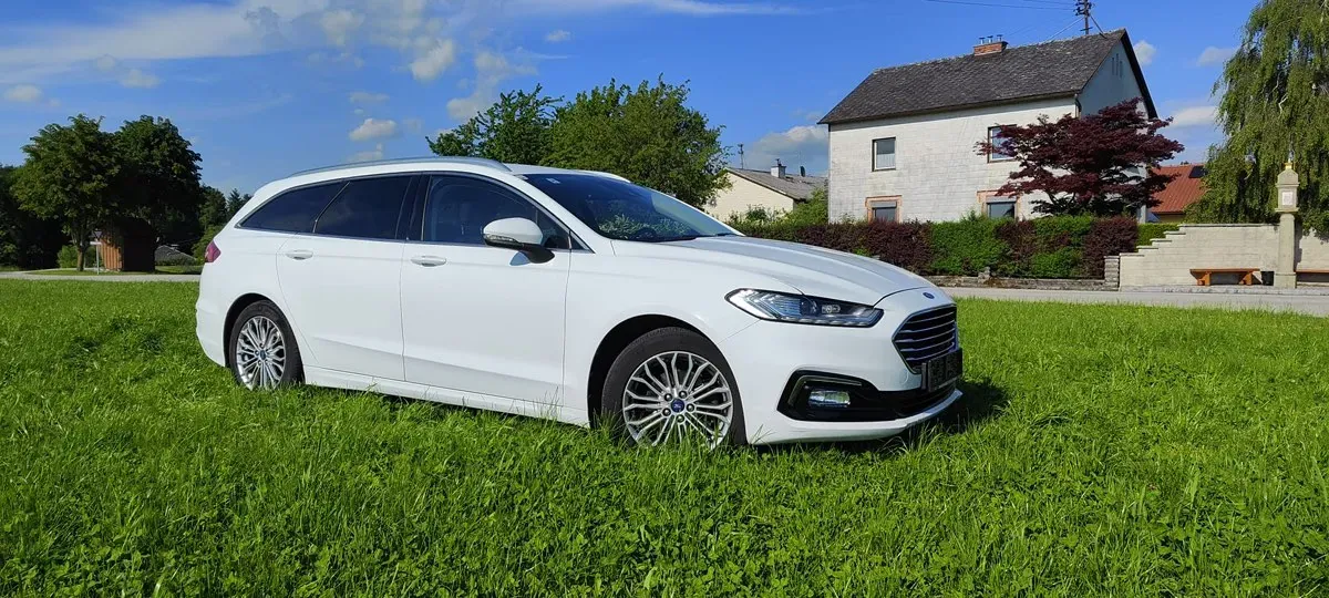 Ford Mondeo 2021 photo 3