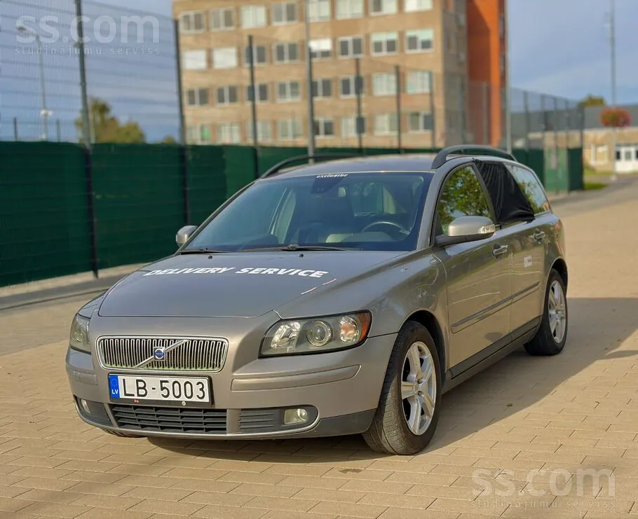 Volvo V50