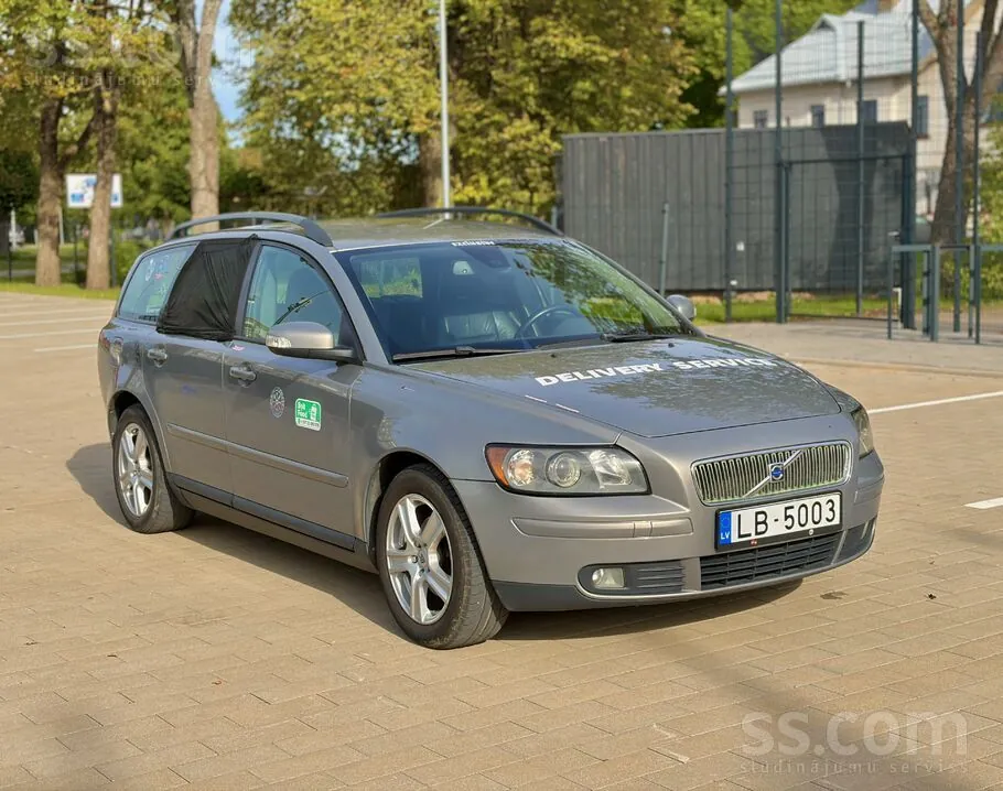 Volvo V50 2007 photo 2