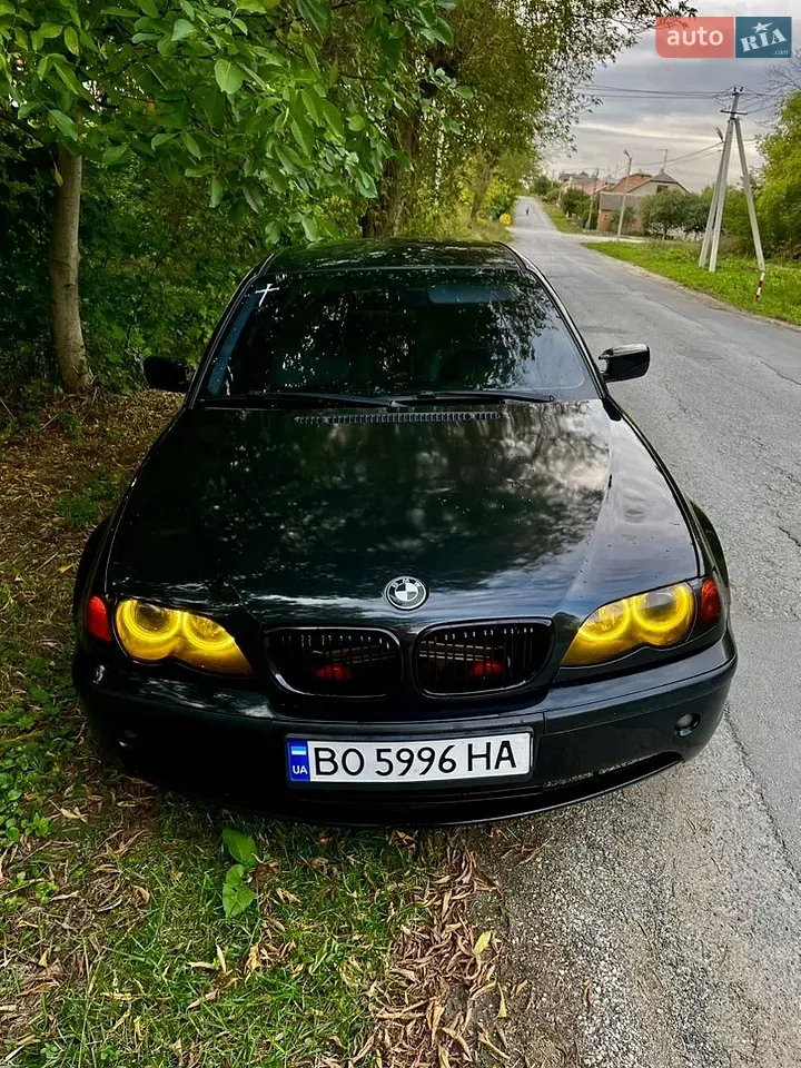 BMW 3 Series 2004 photo 4